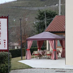 La Valdella Bed & Breakfast