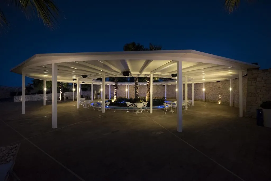Pietre Nere Resort&Spa Modica 4*,