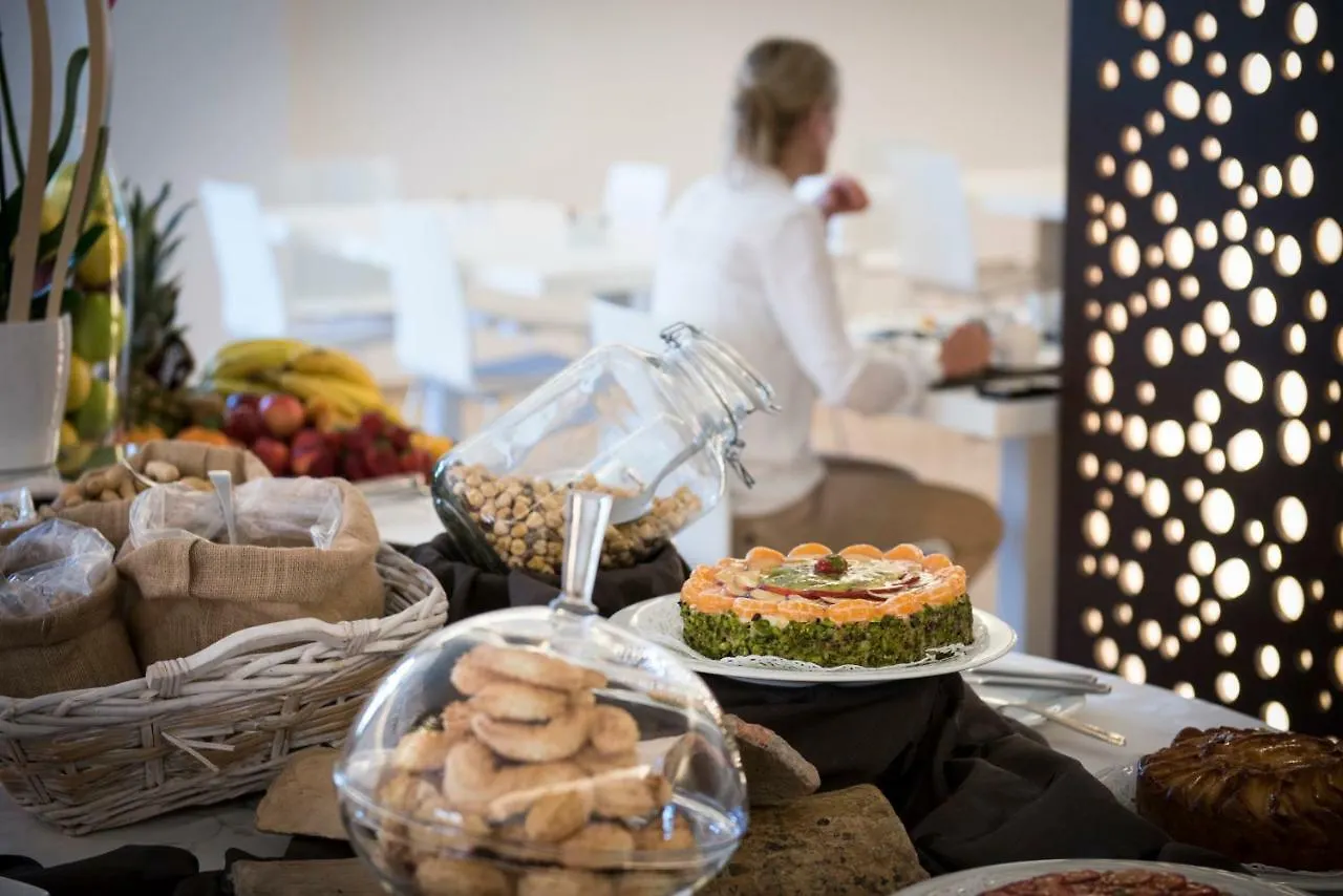 Pietre Nere Resort&Spa Modica 4*,